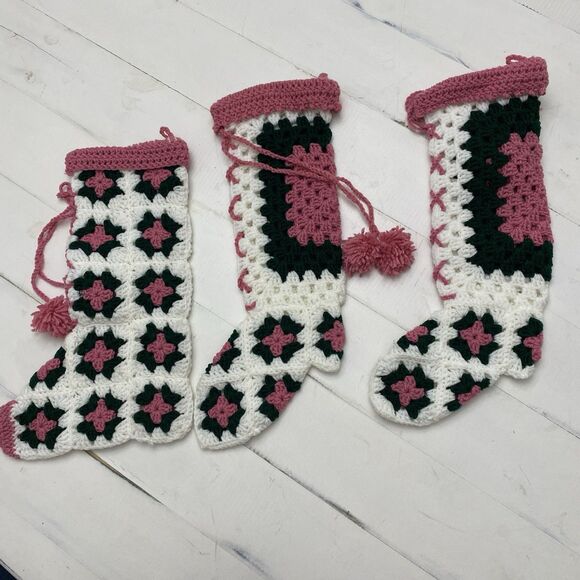 Vtg Handmade Lot of 3 Crochet Granny Square Christmas Stockings Green Pink White - Picture 4 of 11
